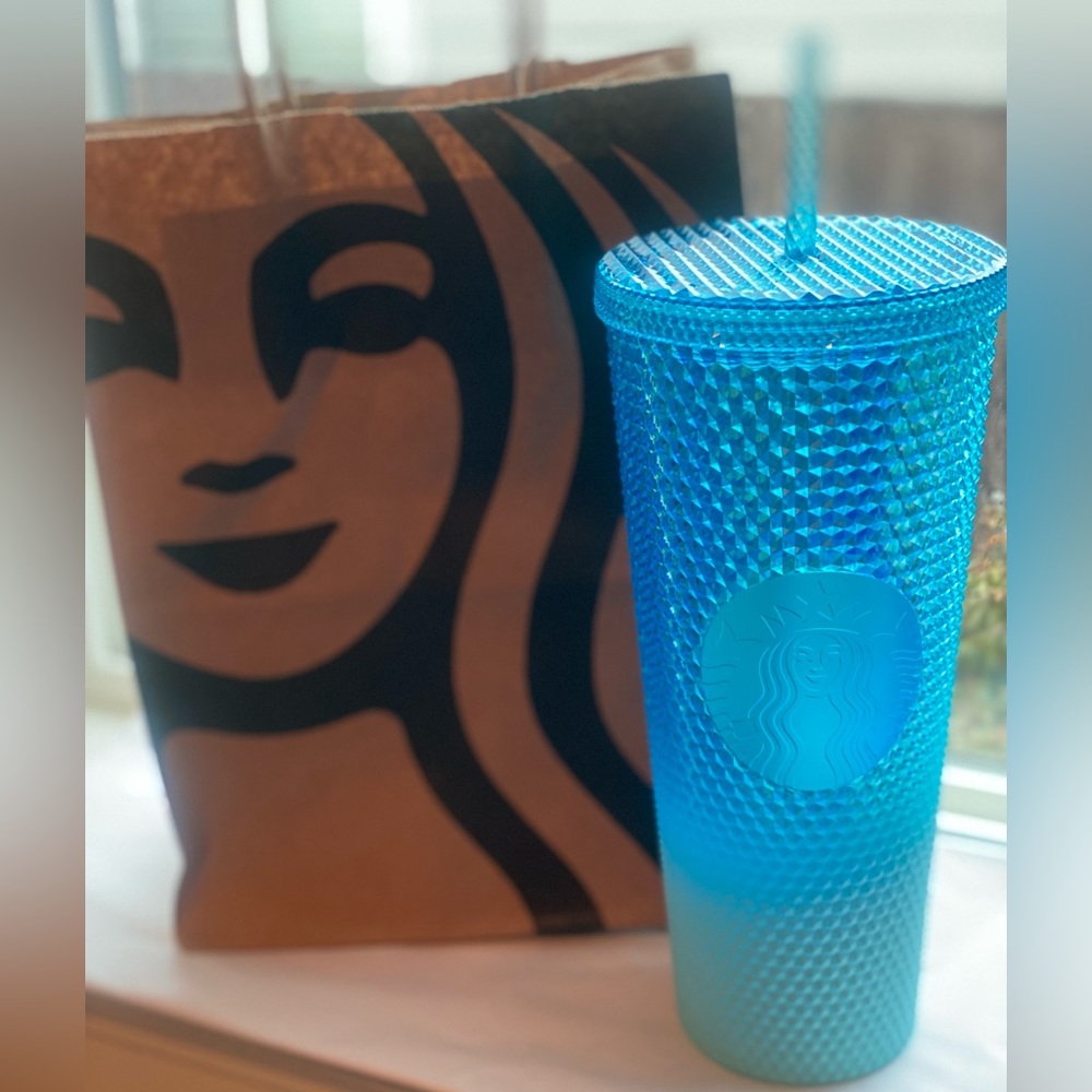 Starbucks Blue 2023  Tumbler Venti Studded Diamond New
